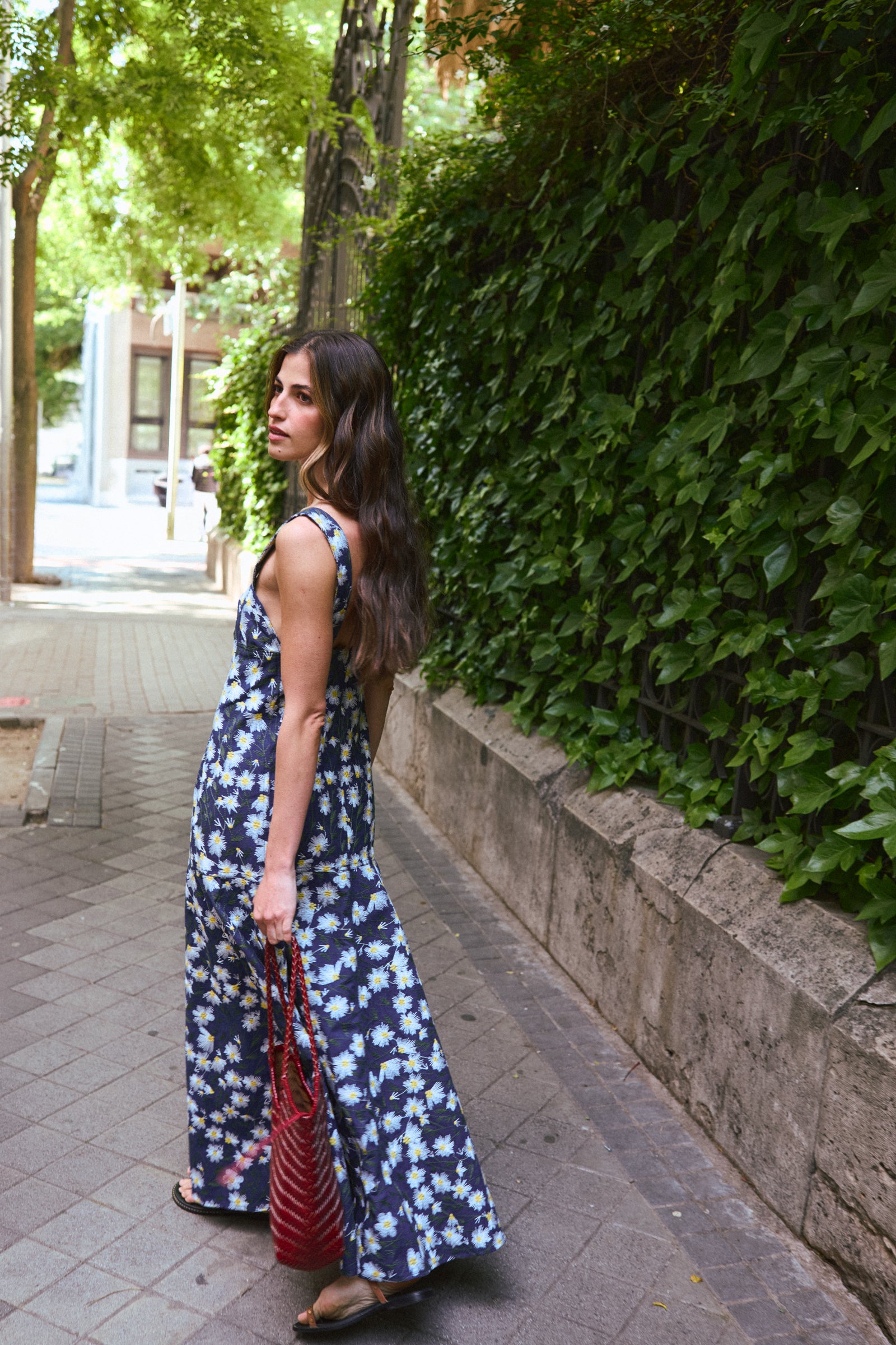 VESTIDO BORDADO DENIM