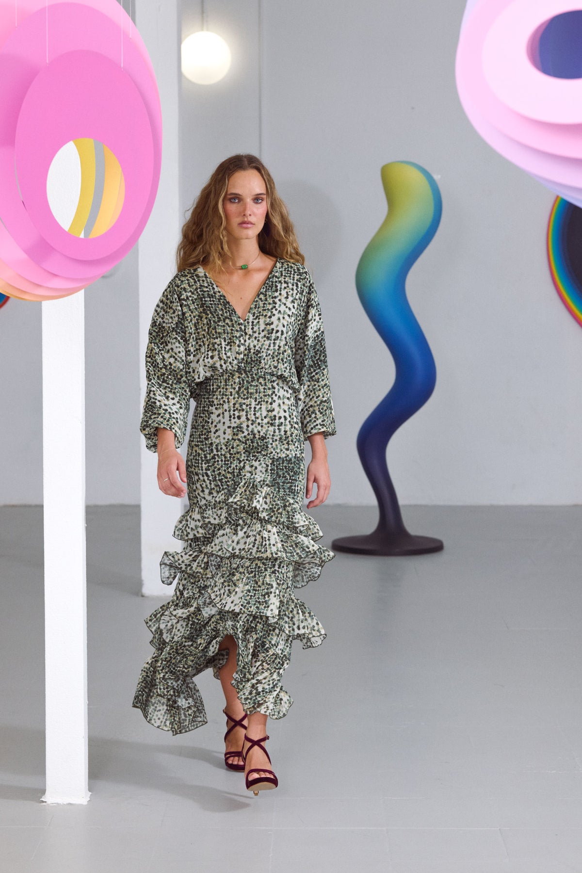 VESTIDO TARACEA LUNARES