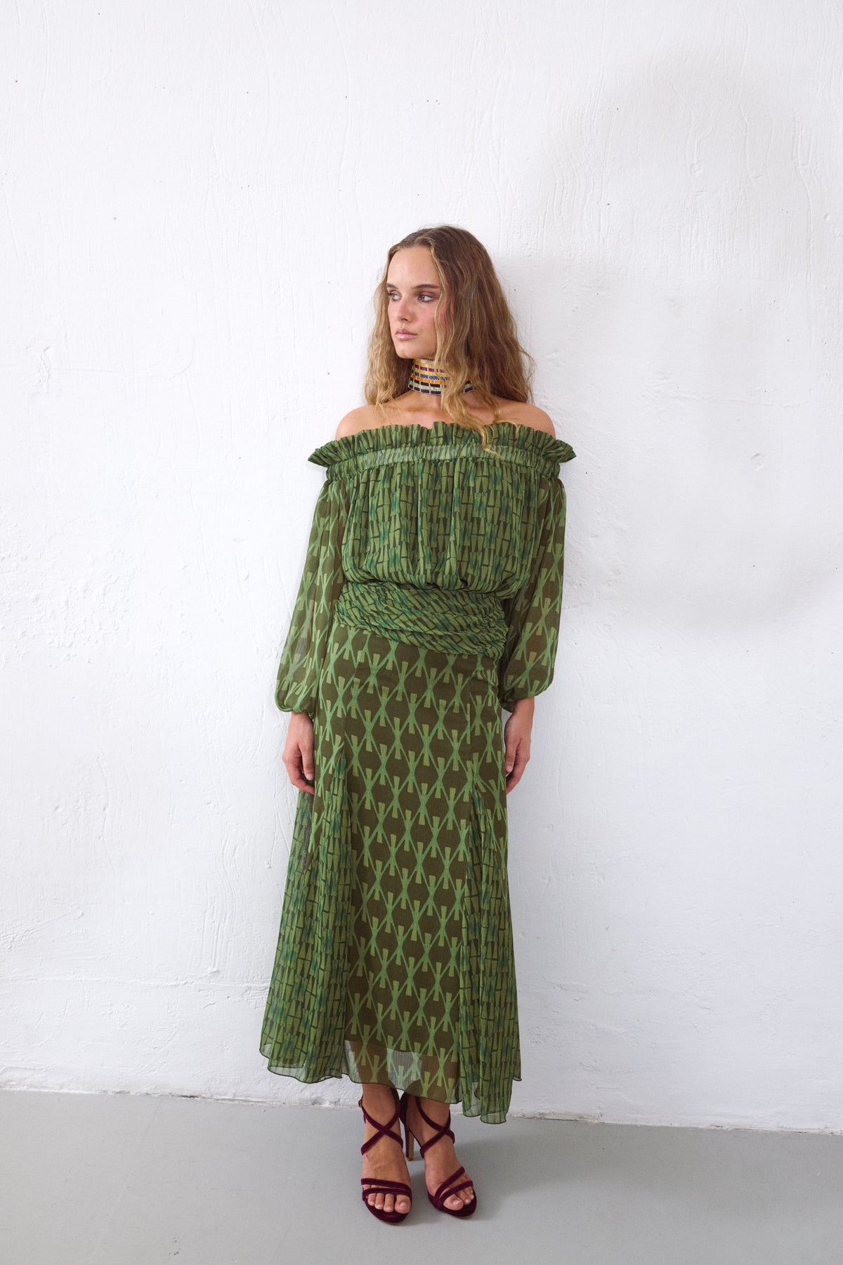 TOTAL LOOK DINTEL VERDE