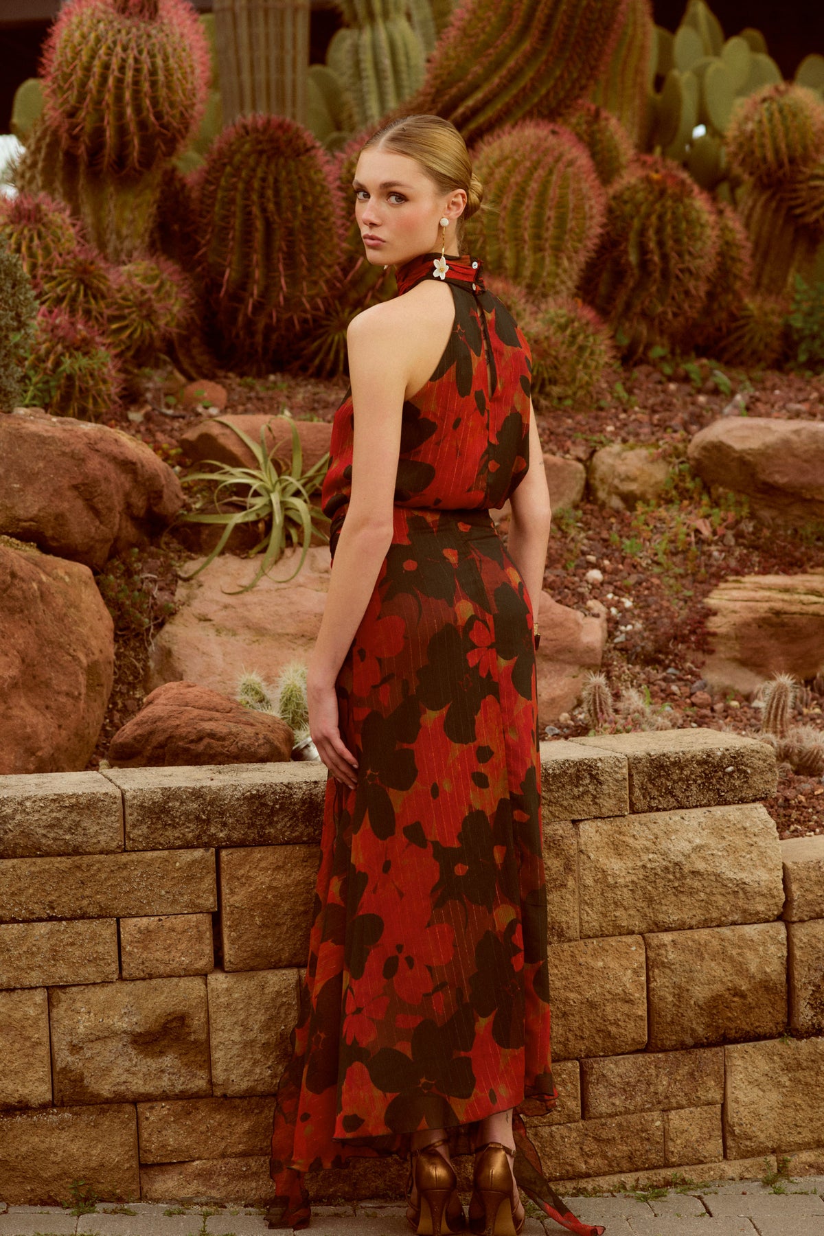 TOTAL LOOK TANGANIKA TOMATO