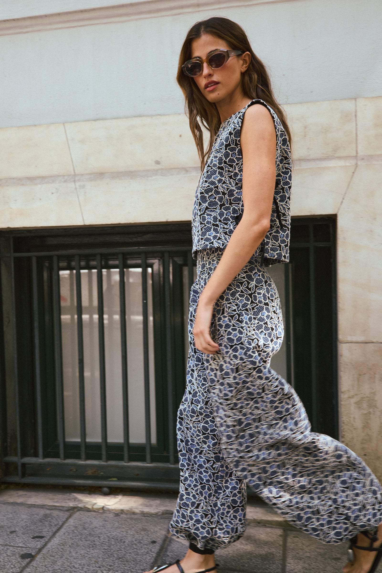 PANTALÓN BOMBACHO BORDADO AZUL