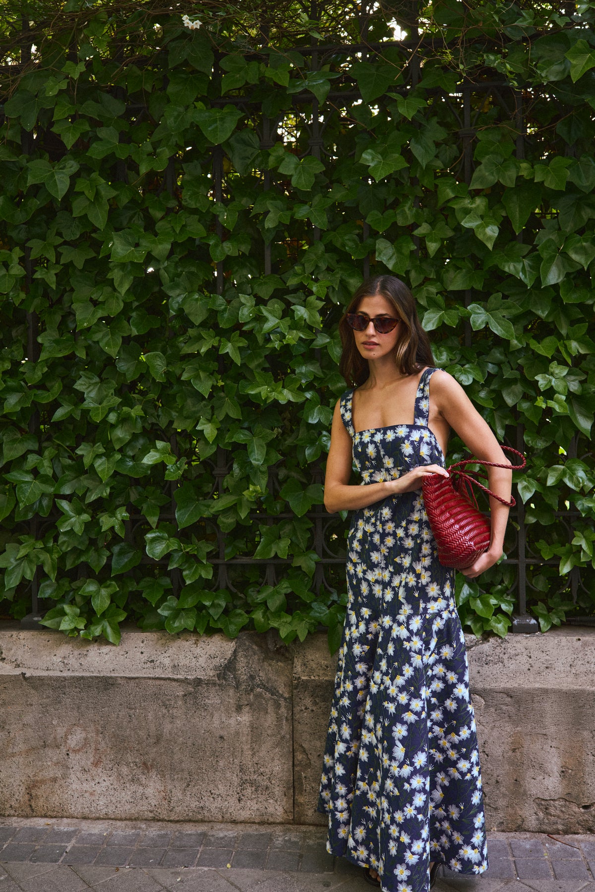 VESTIDO BORDADO DENIM