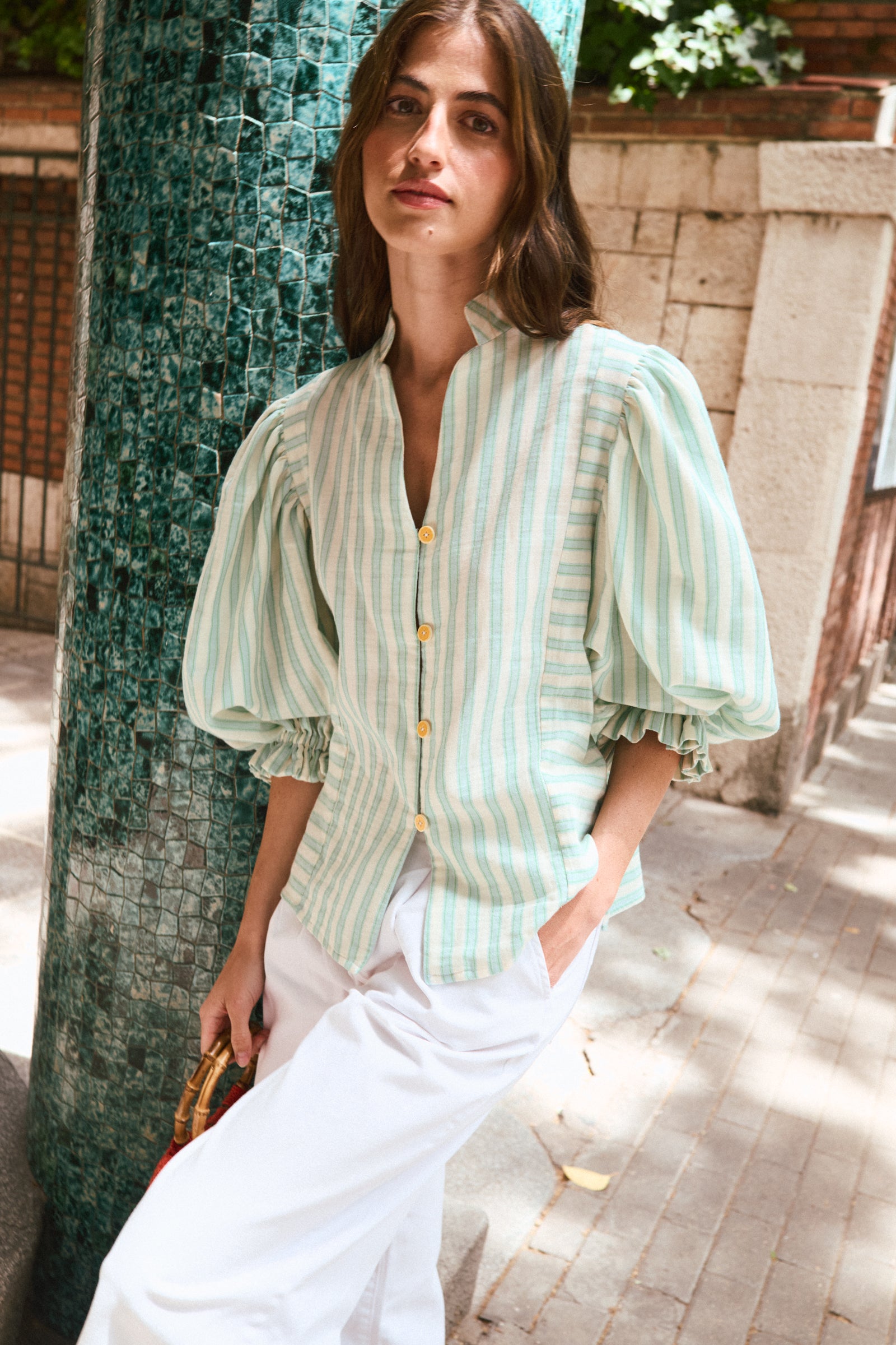 BLUSA ABULLONADA RAYAS