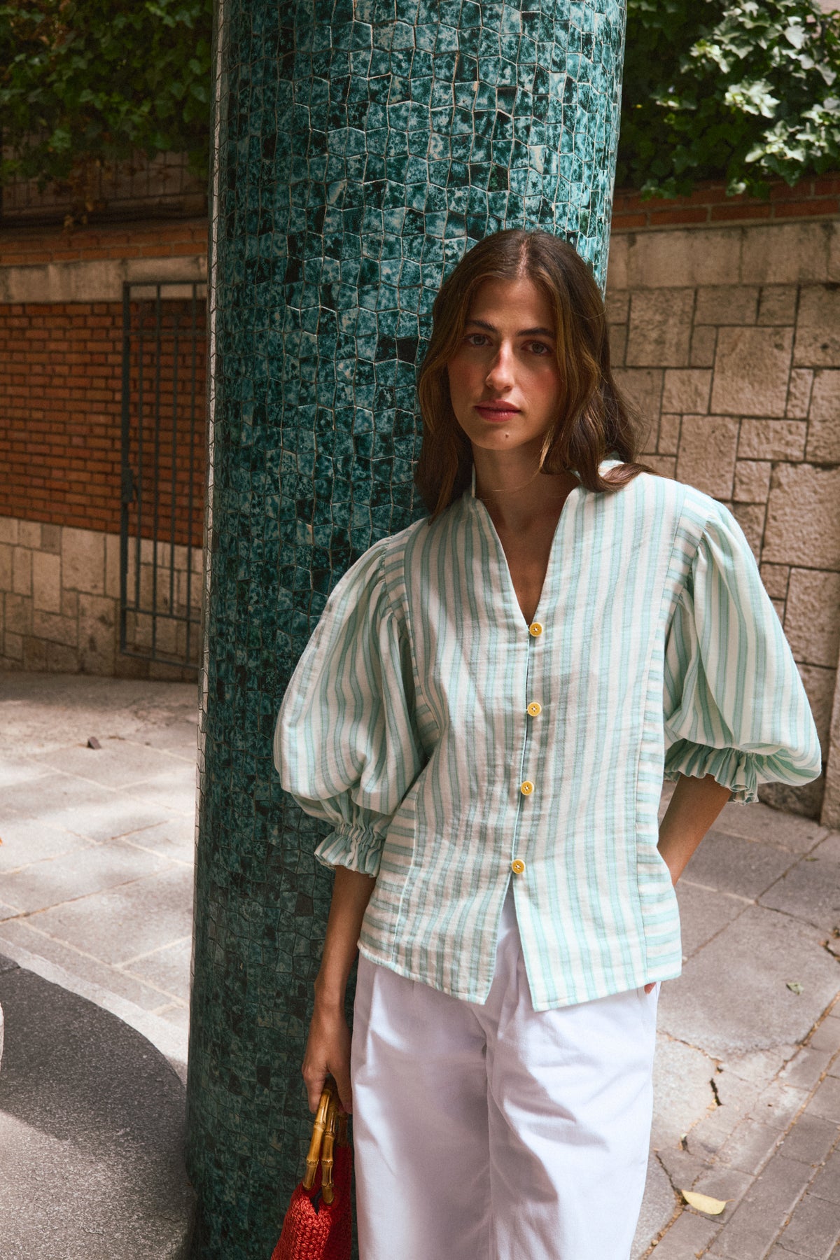 BLUSA ABULLONADA RAYAS