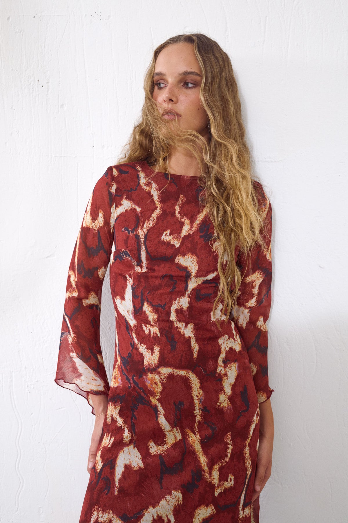VESTIDO TÉMPERA GRANATE