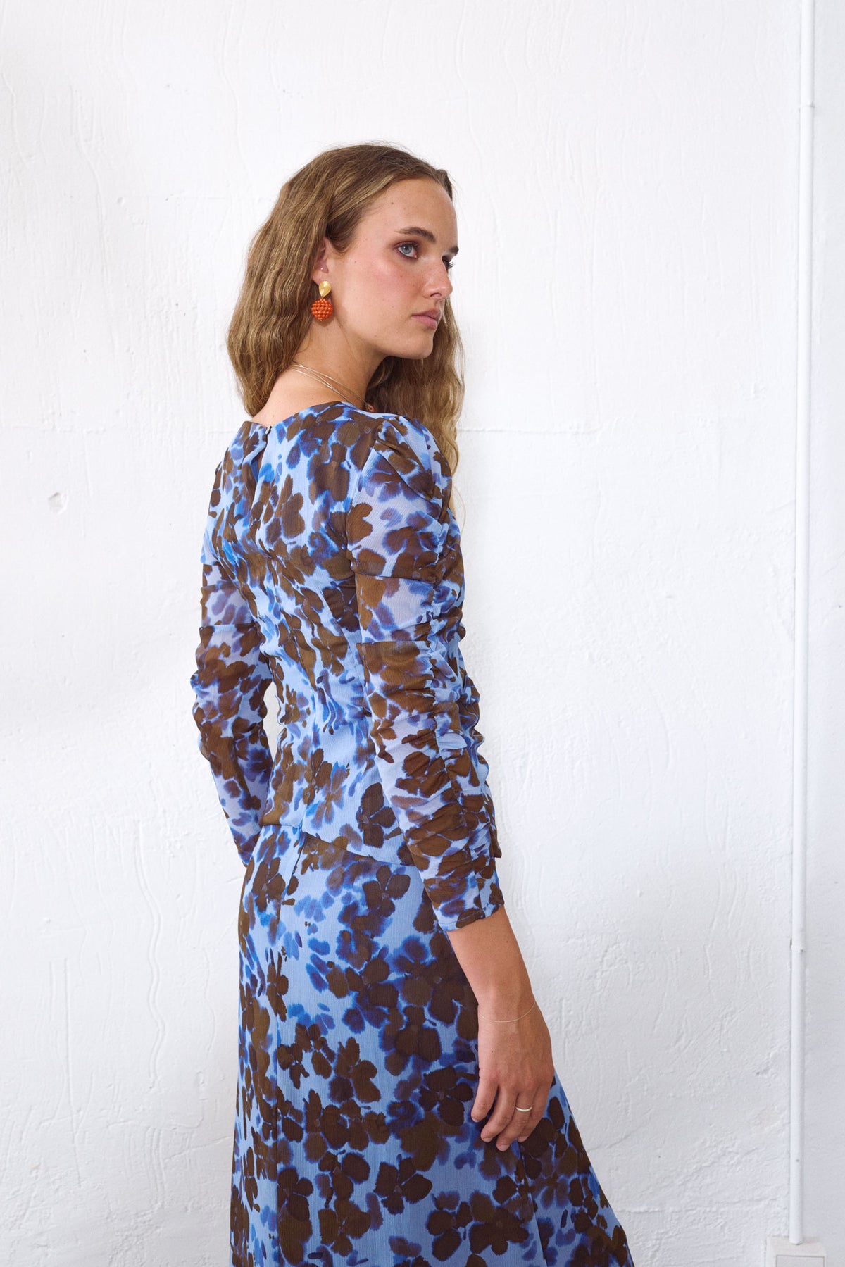 TOTAL LOOK TRAVERTINO AZUL