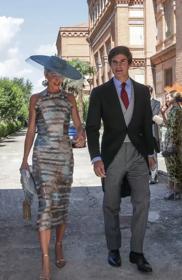 TELVA: Las marcas de invitada favoritas de las mujeres más elegantes